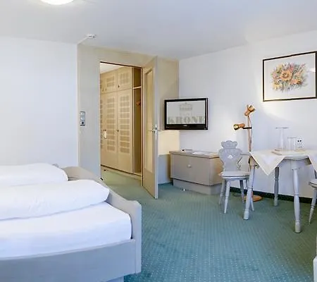 Krone Hotel 4*